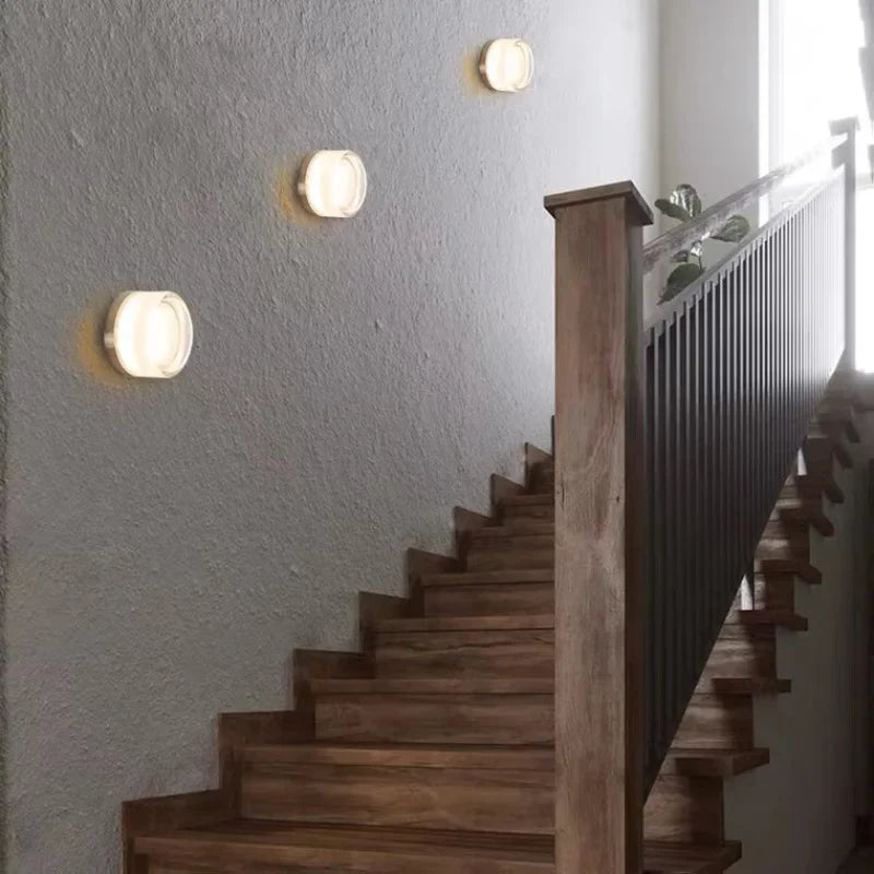 OrbiLuma – Modern Round Wall Light