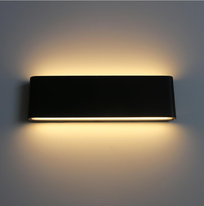 Rainlamp – Waterproof Wall Lamp with Weather-Resistant Design