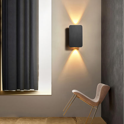 LumaGuard – Modern Rectangular Outdoor Wall Light | Waterproof Exterior Sconce